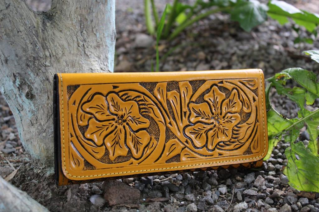 Cartera Delgada Yellow